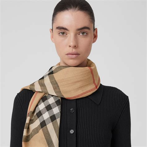 burberry scarg|Burberry scarves official site.